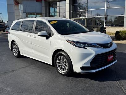 Certified 2023 Toyota Sienna LE