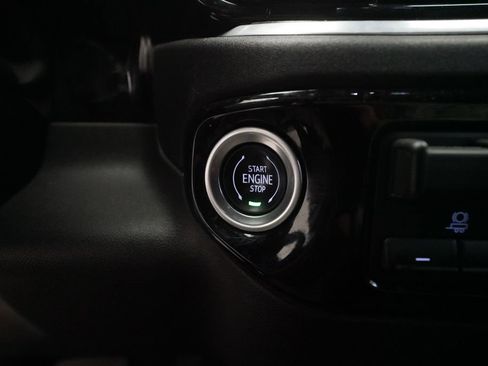 Certified 2022 Chevrolet Silverado 1500 RST image 30