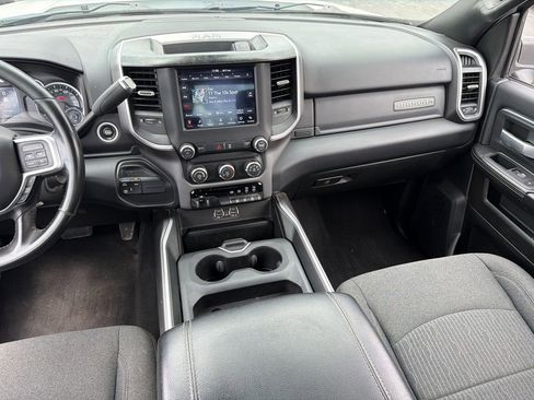 Used 2019 RAM 2500 Big Horn w/ Towing Technology Group AWD/4WD image 15