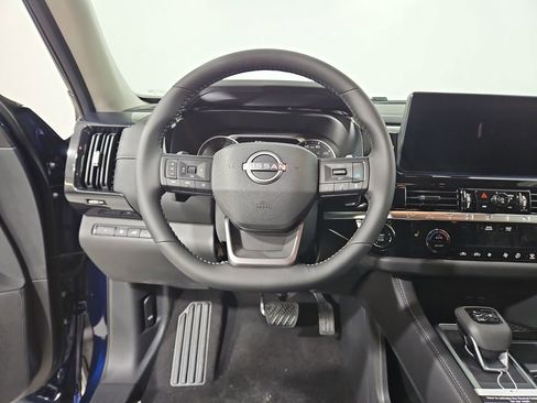 New 2026 Nissan Pathfinder SV image 13