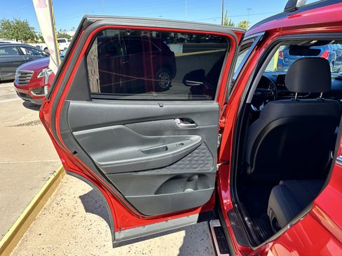 Used 2022 Hyundai Santa Fe XRT image 34