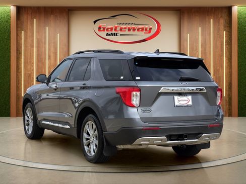 Used 2024 Ford Explorer XLT w/ Equipment Group 202A AWD/4WD image 7
