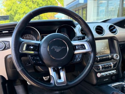 Used 2015 Ford Mustang GT Premium RWD image 46