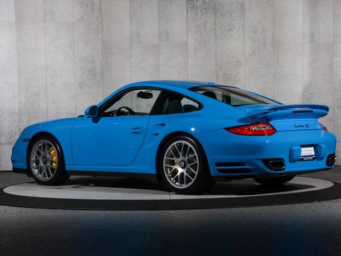 Used 2011 Porsche 911 Turbo S AWD/4WD image 6