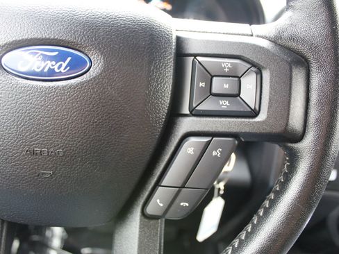 Used 2019 Ford F150 XLT image 17