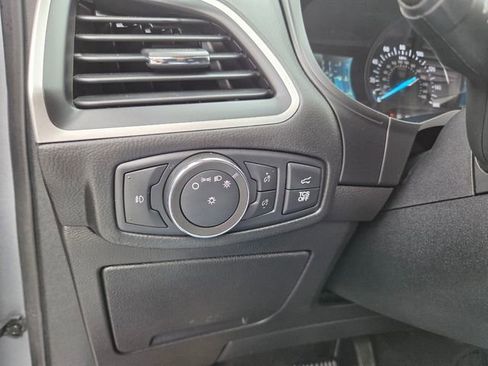 Used 2022 Ford Edge SEL w/ Convenience Package image 27