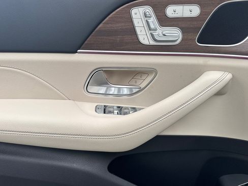 New 2026 Mercedes-Benz GLE 450 4MATIC image 13