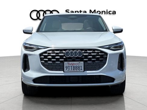 Used 2025 Audi Q5 Premium w/ Convenience Package AWD/4WD image 10