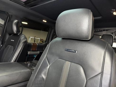 Used 2015 Ford F150 Platinum w/ Equipment Group 701A Luxury AWD/4WD image 29