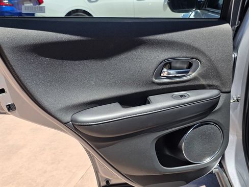 Used 2022 Honda HR-V EX image 26