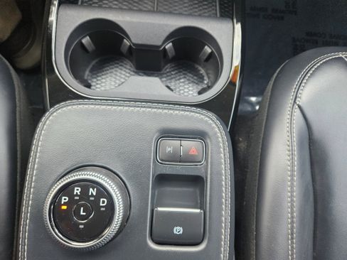 Certified 2021 Ford Mustang Mach-E Select w/ Comfort/Appearance Package image 27