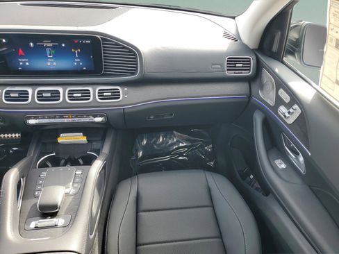 New 2026 Mercedes-Benz GLS 450 4MATIC image 12