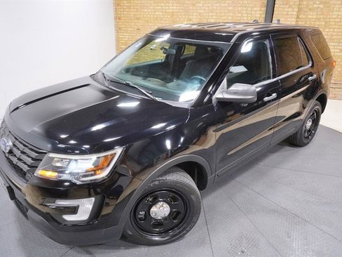 Used 2018 Ford Explorer 4WD Police Interceptor w/ Ultimate Wiring Package image 2