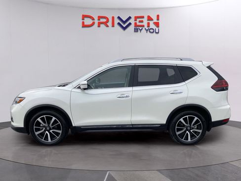 Used 2020 Nissan Rogue SL image 3