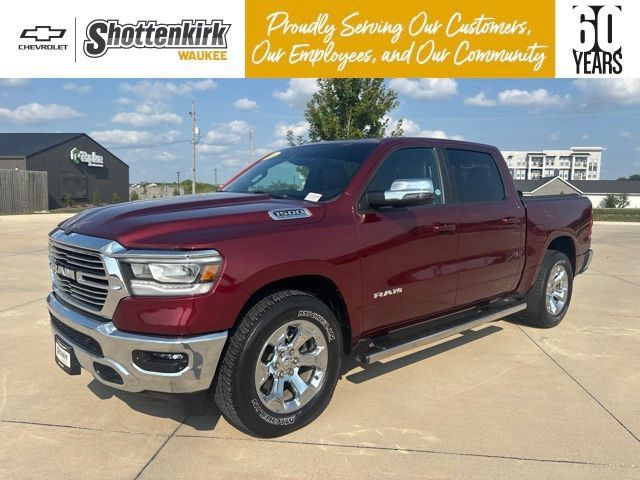 Used 2024 RAM 1500 Laramie AWD/4WD image 1