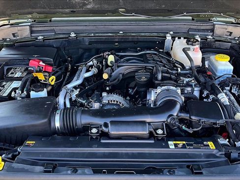 Used 2022 Jeep Wrangler Unlimited Sahara w/ LED Lighting Group image 28