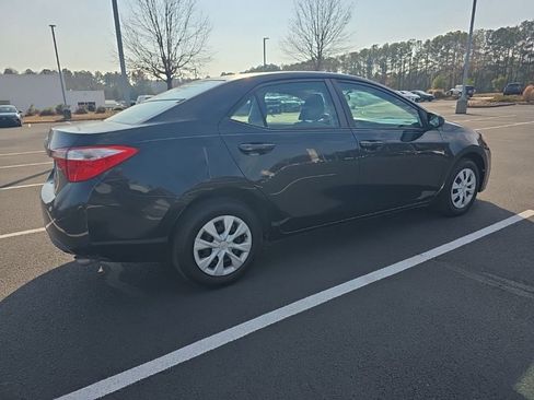 Used 2014 Toyota Corolla L image 10