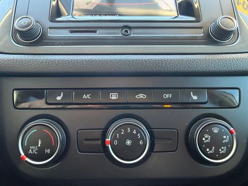 Used 2016 Volkswagen Tiguan S FWD image 26