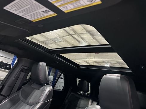 Used 2025 Ford Explorer ST w/ Sun And Sound Package image 20