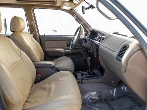 Used 1998 Toyota 4Runner Limited image 27