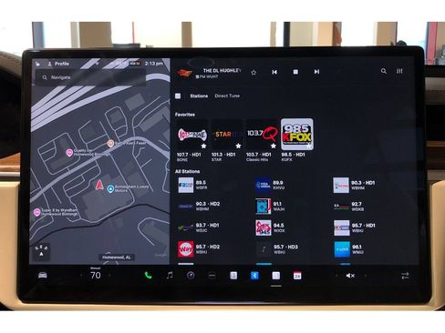 Used 2024 Tesla Model S image 32