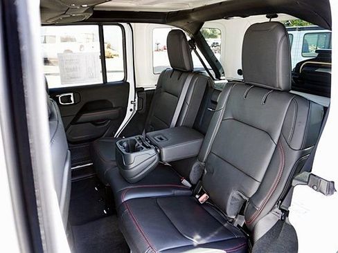 New 2026 Jeep Wrangler Unlimited Rubicon image 21