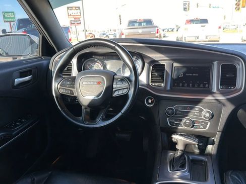Used 2020 Dodge Charger SXT image 46