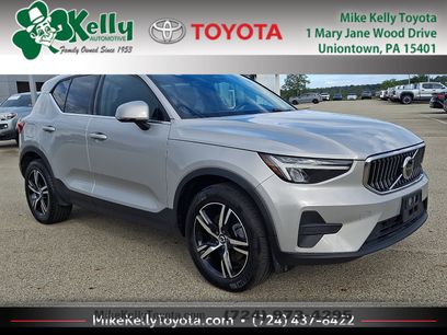 Used 2025 Volvo XC40 B5 Core
