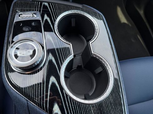 New 2026 Cadillac Optiq Sport 2 AWD/4WD image 28