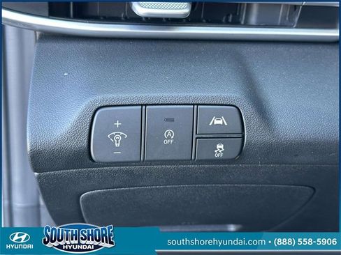 Certified 2021 Hyundai Elantra SE image 20