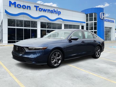 Used 2024 Honda Accord EX image 3