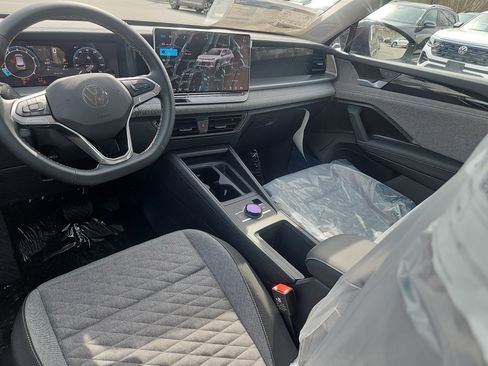 New 2026 Volkswagen Tiguan S AWD/4WD image 5