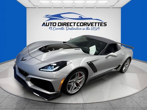 Used 2019 Chevrolet Corvette ZR1 RWD image 33