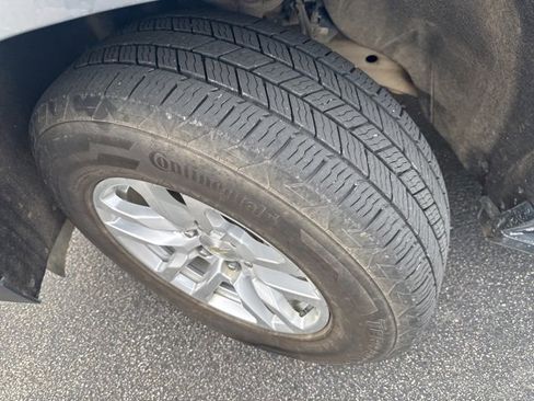 Used 2021 Chevrolet Tahoe LT image 10