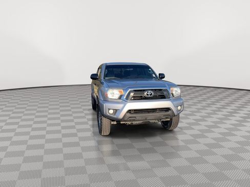 Used 2014 Toyota Tacoma PreRunner image 3