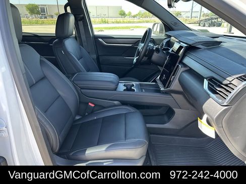 New 2026 GMC Acadia Elevation w/ Black Edition FWD image 25