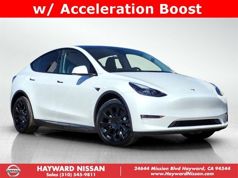 Used 2023 Tesla Model Y Long Range image 1