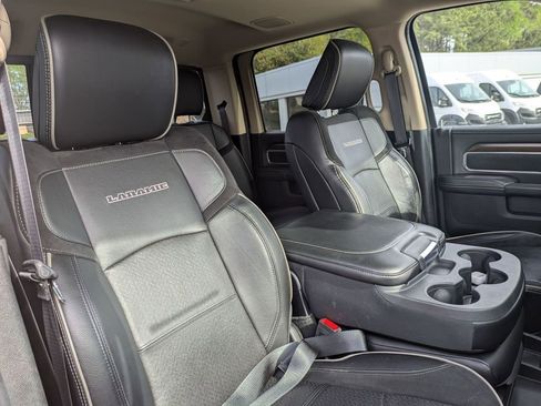 Used 2022 RAM 2500 Laramie AWD/4WD image 35