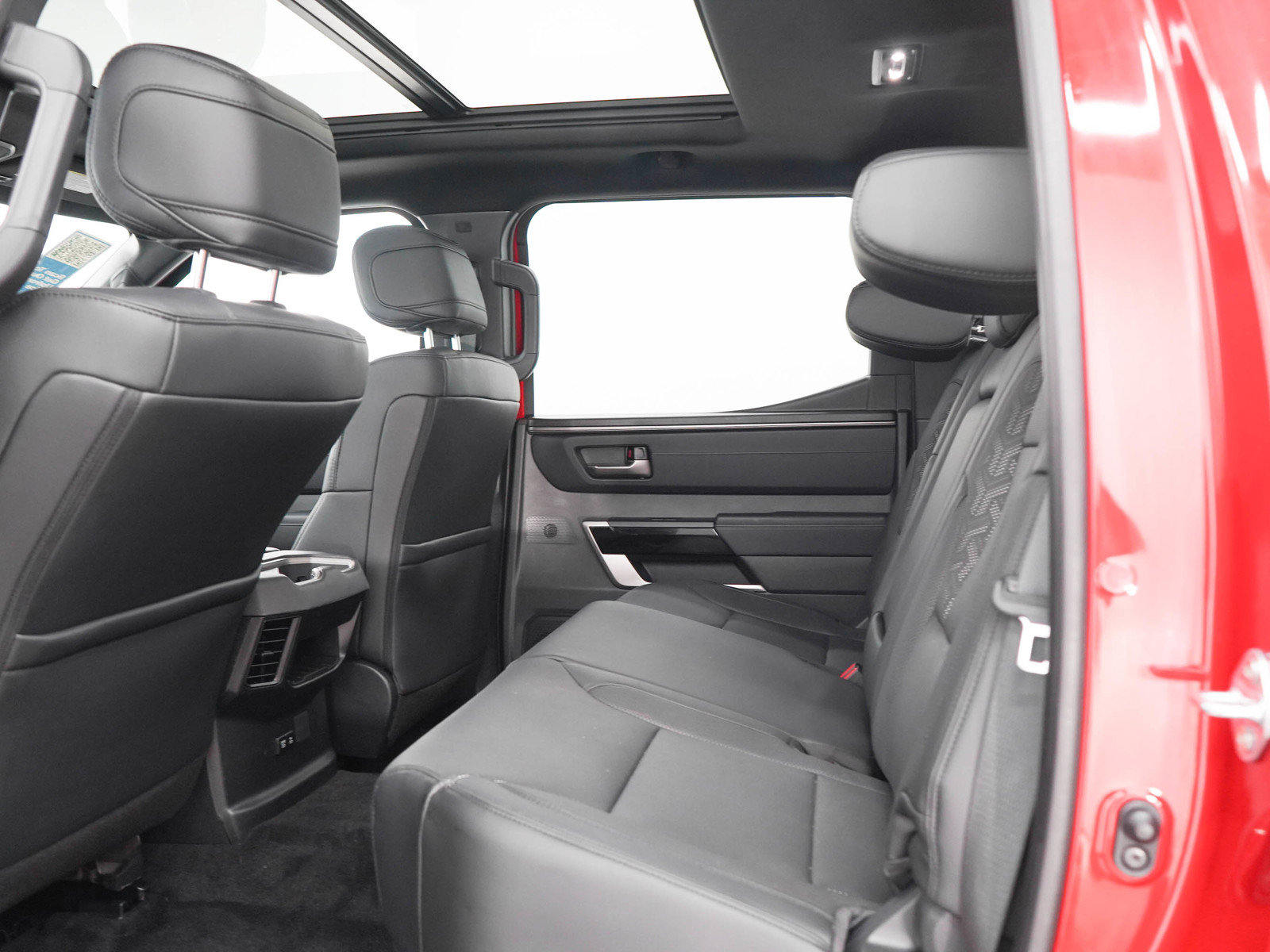 Used 2025 Toyota Tundra Limited AWD/4WD image 15