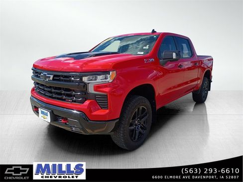 Used 2022 Chevrolet Silverado 1500 LT Trail Boss w/ LT Trail Boss Premium Package image 1
