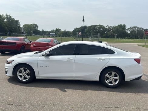Used 2021 Chevrolet Malibu LS FWD image 8