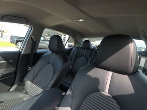 Used 2024 Toyota Camry SE w/ Convenience Package FWD image 14