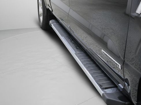 Used 2021 Ford F150 Lariat w/ Equipment Group 502A High image 38