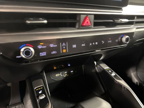 New 2026 Kia Sorento EX image 24