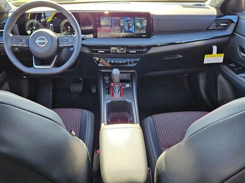 New 2026 Nissan Kicks SR w/ SR Premium Package image 6