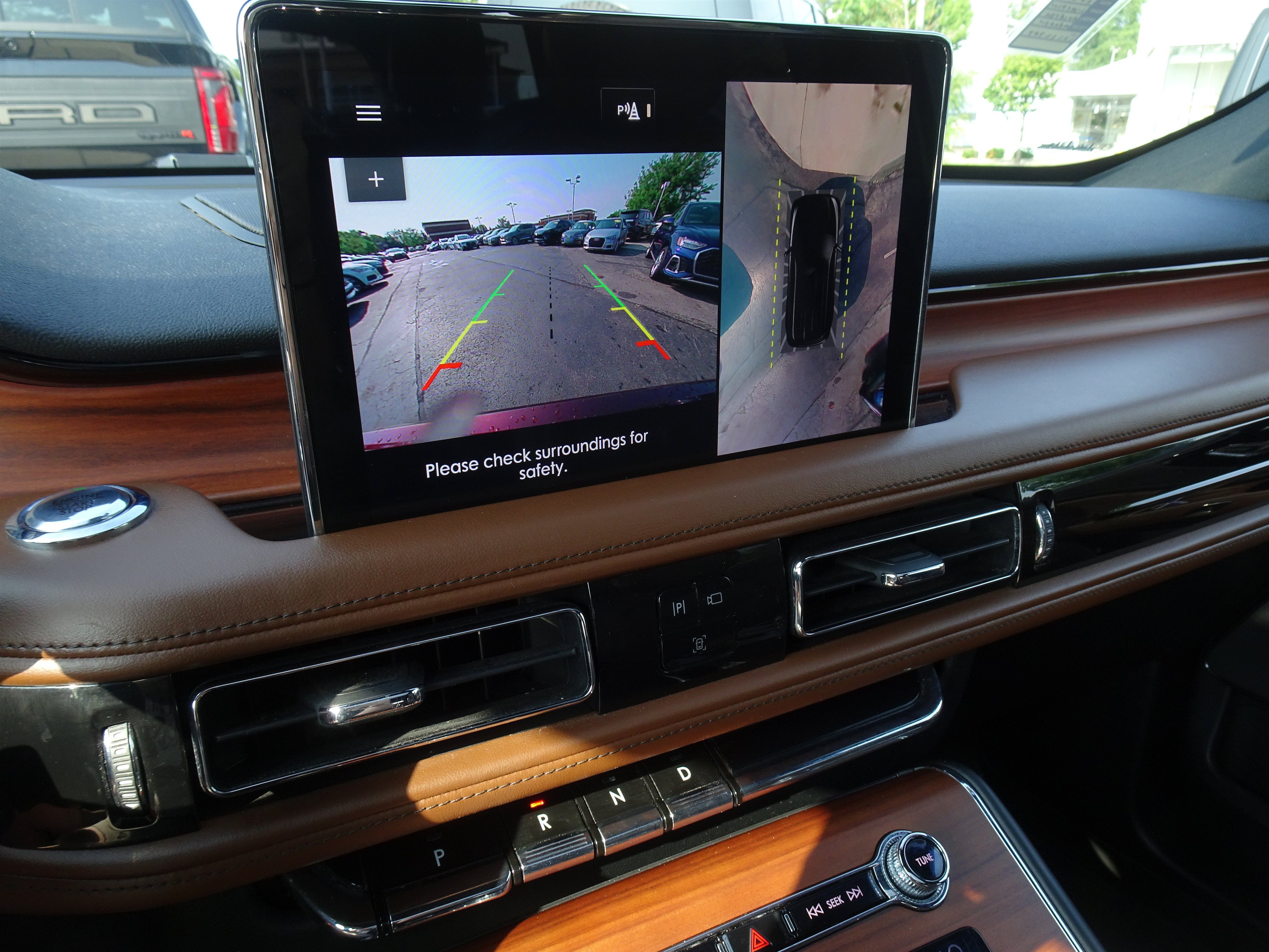 Used 2020 Lincoln Aviator Reserve w/ Equipment Group 201A AWD/4WD image 13