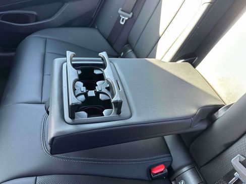 Used 2024 BMW 330i xDrive Sedan image 10