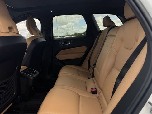 Used 2020 Volvo XC60 T5 Inscription image 30