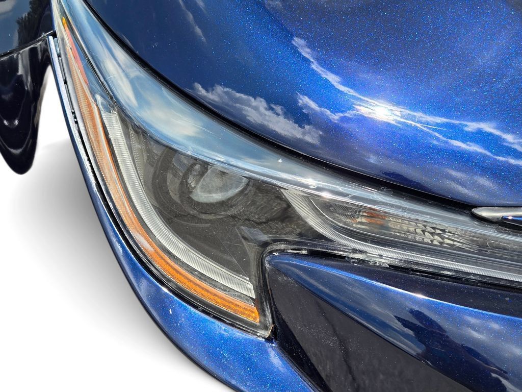 Used 2022 Toyota Corolla LE FWD image 4