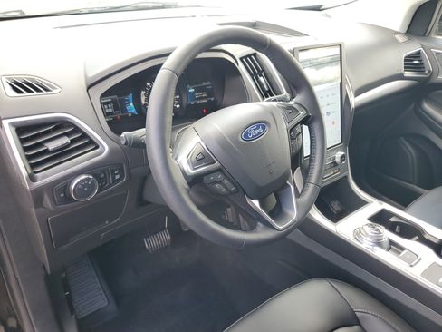 Used 2024 Ford Edge SEL w/ Convenience Package AWD/4WD image 13